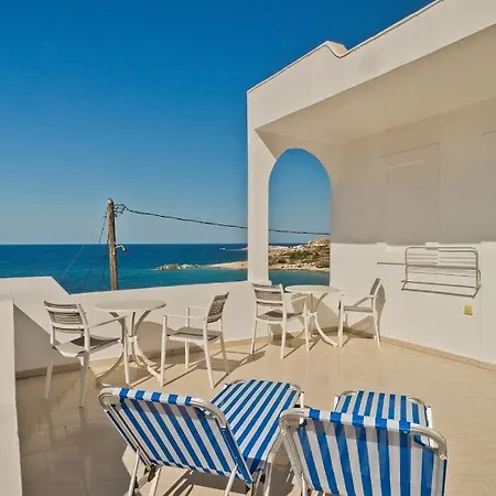 לפקוס קרפתאו Albatros Studios & Apartments מראה חיצוני תמונה